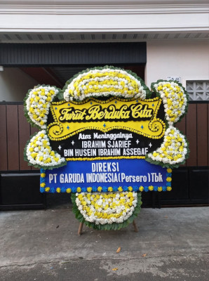 Papan Bunga Duka di Mangunreja
